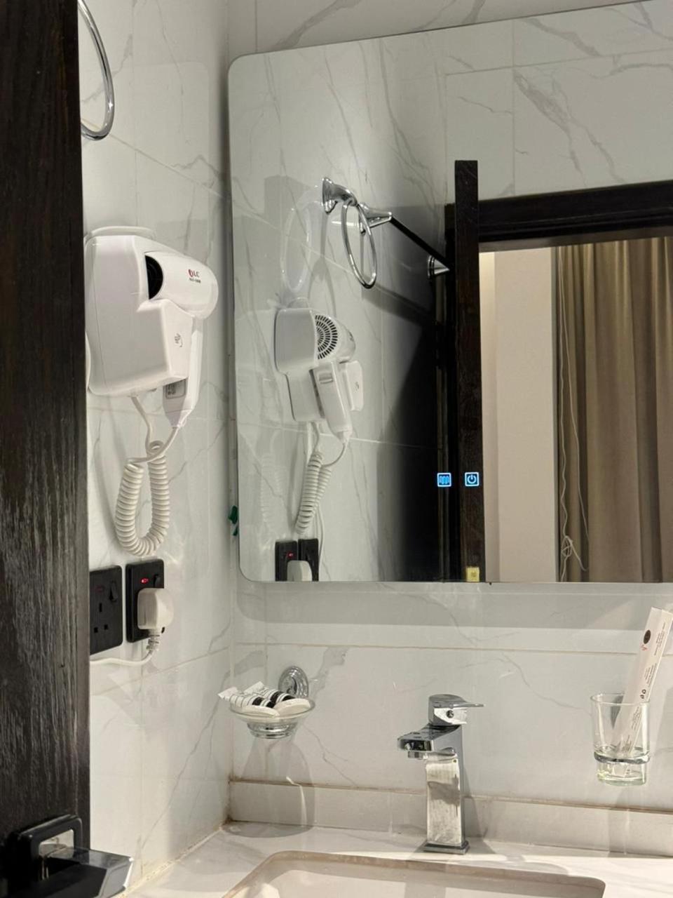 Crown Al-Ula Apartman Kültér fotó